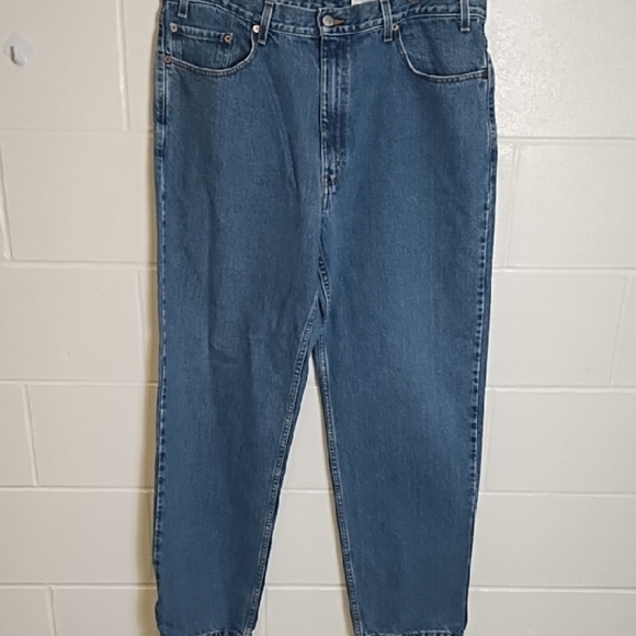 Classic Levi's Men's 550 Relaxed Fit Denim 5 Pocket Jeans - Picture 6 of 7